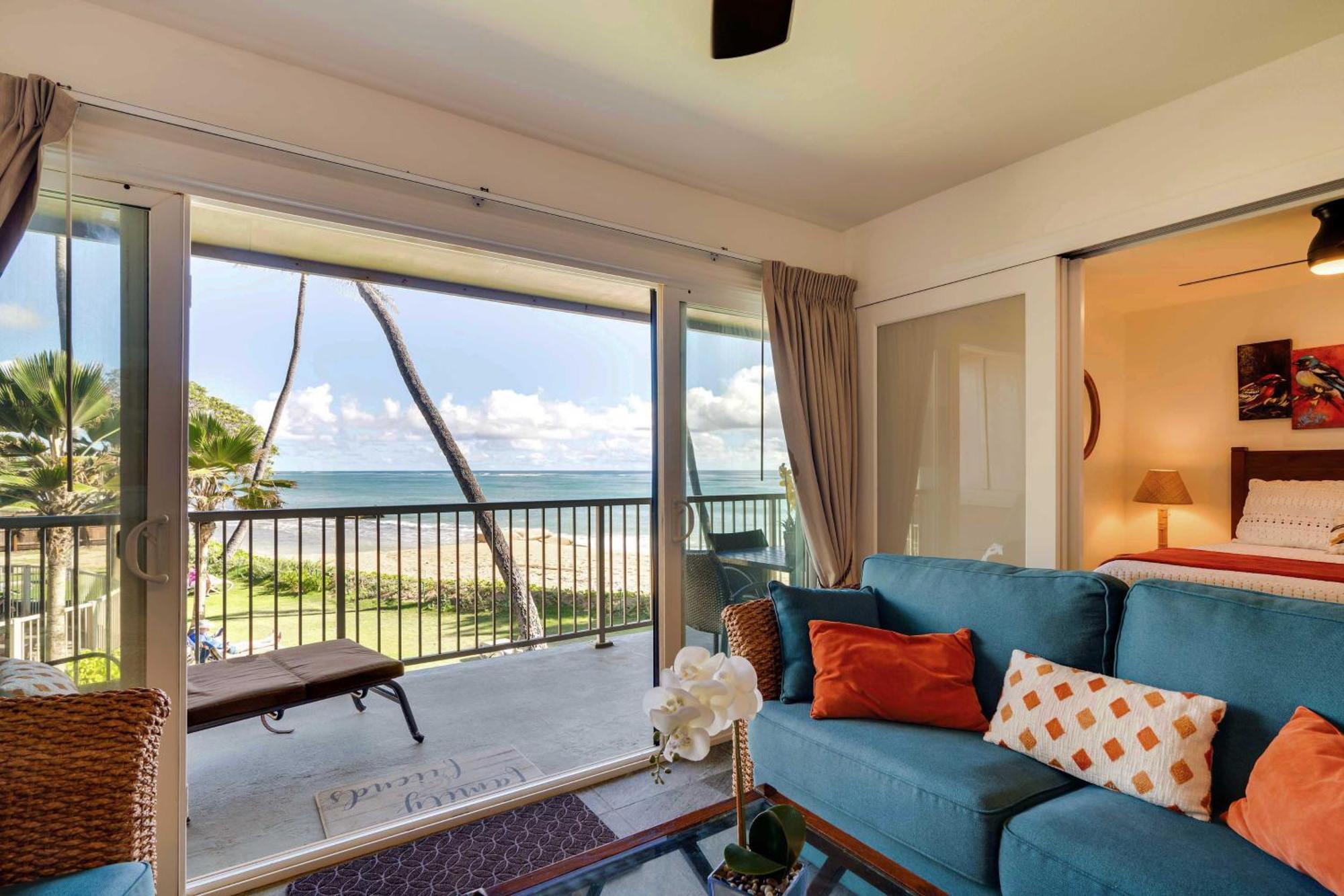 Waipouli Beachfront Condo With Balcony And Ocean Views 卡帕阿 外观 照片