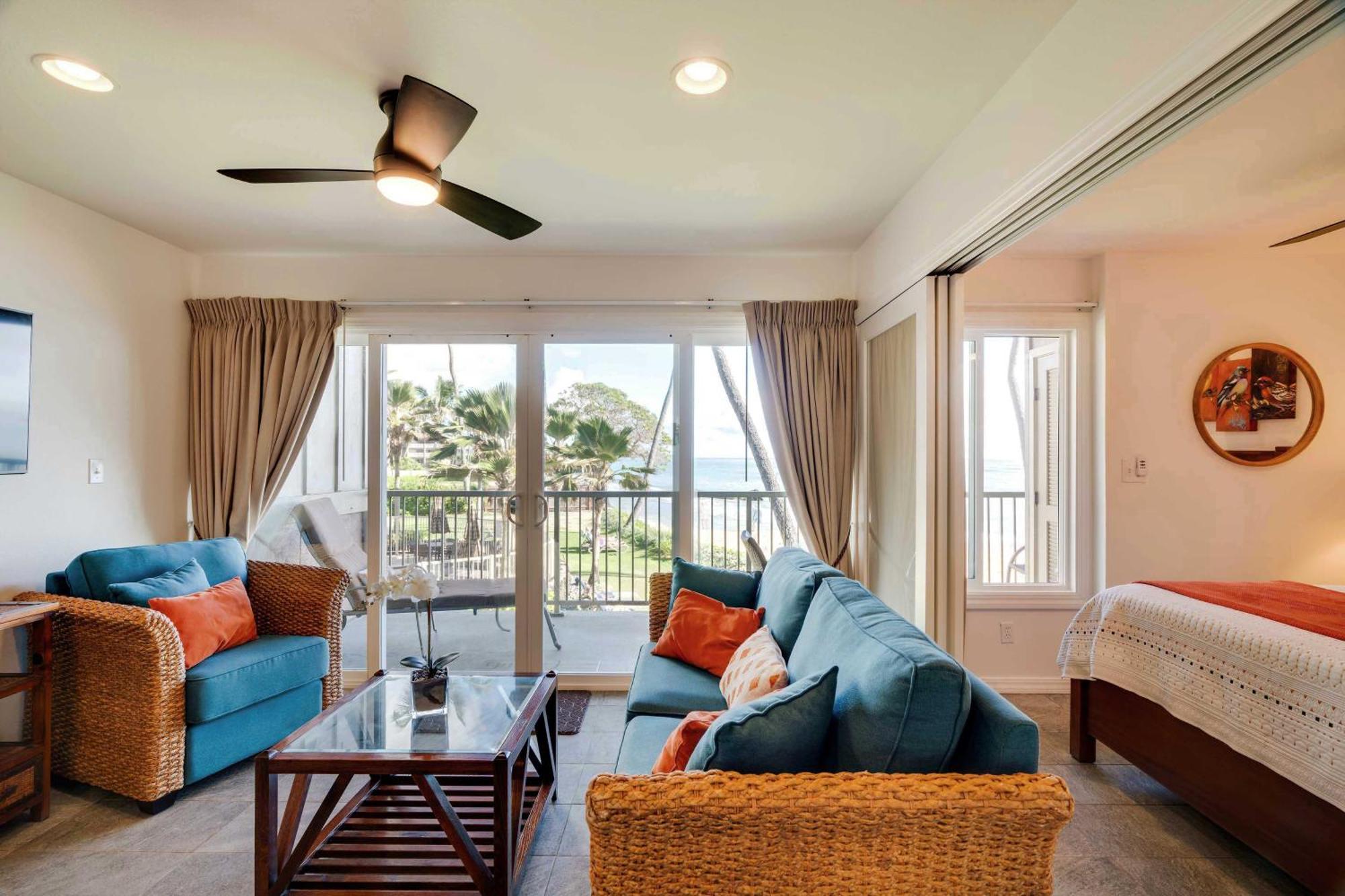 Waipouli Beachfront Condo With Balcony And Ocean Views 卡帕阿 外观 照片